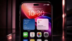 iPhone 18 Pro display and smaller Dynamic Island